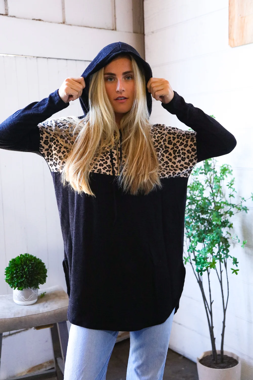 Black Animal Zipper Hoodie - Image 4