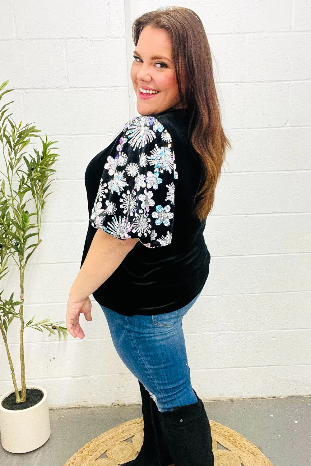 Feeling Glamorous Black Floral Sequin Puff Sleeve Velvet Top (Open Pack) - Image 7