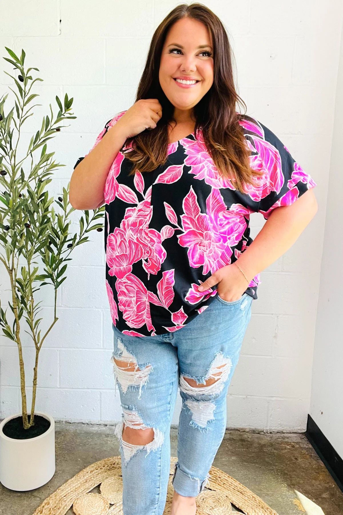 Tropical Vibes Black & Hot Pink Floral V Neck Top (Open Pack) - Image 11