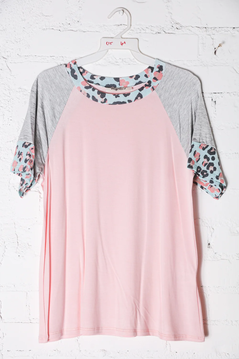 Color Block Leopard Raglan Short Sleeve Top