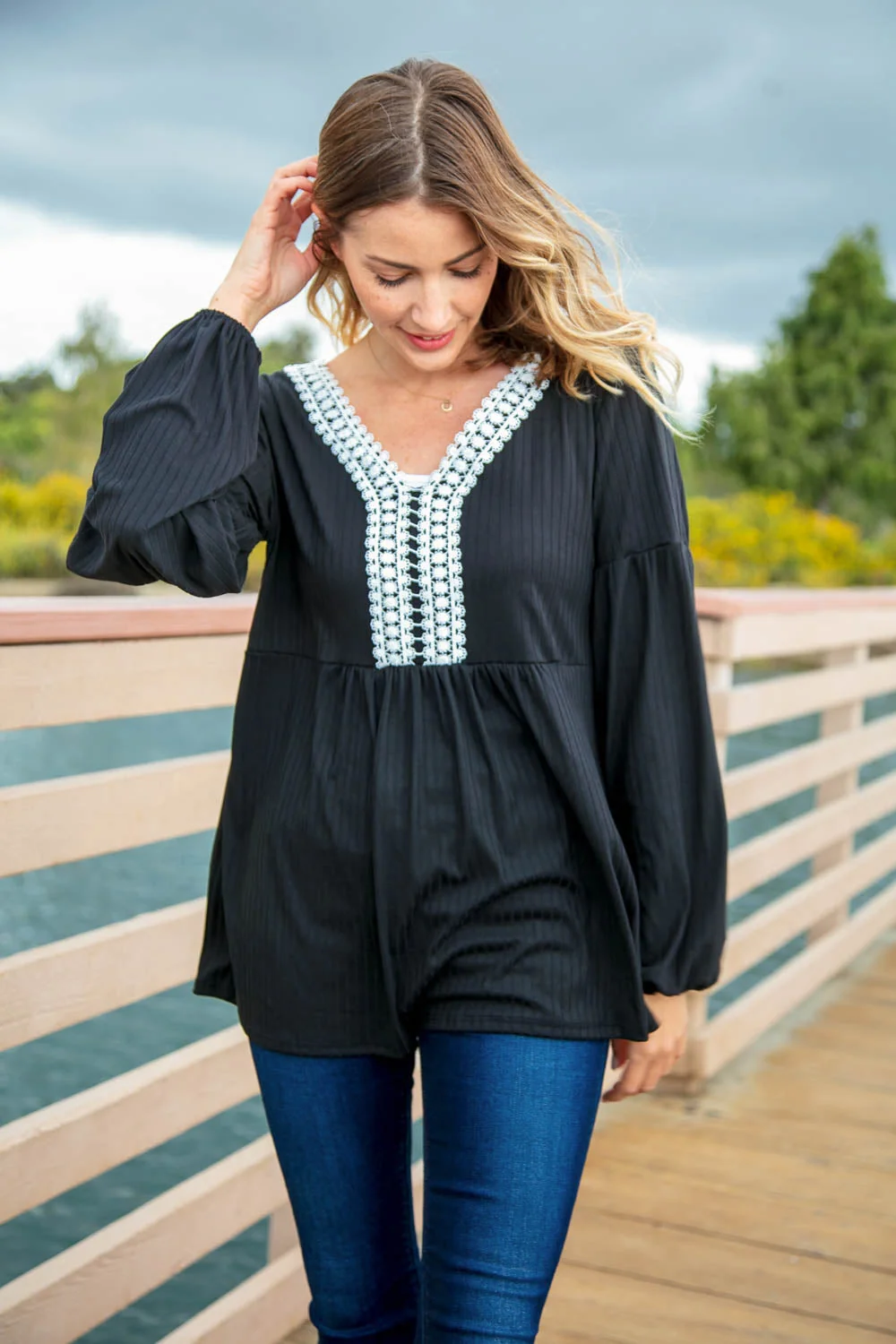 Crochet Laced V Neck Babydoll Rib Knit Top - Image 4
