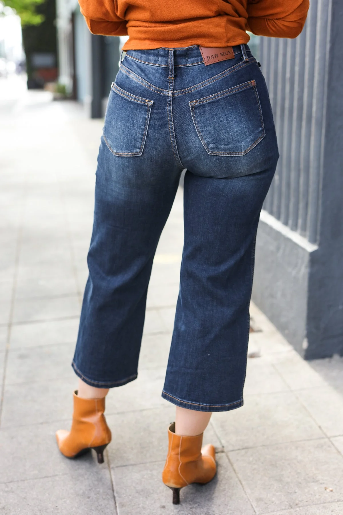 Judy Blue Dark Wash Mid Rise Cropped Wide Leg Jeans (Open Pack) - Image 12