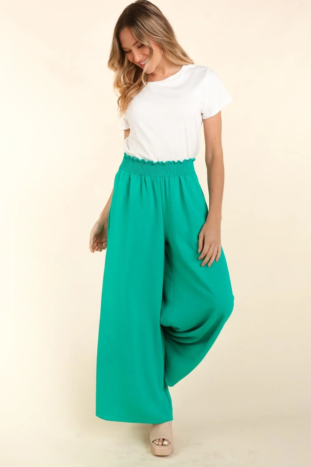 Emerald Smocked Waist Wide Leg With Side Pockets Woven Pants - Image 3