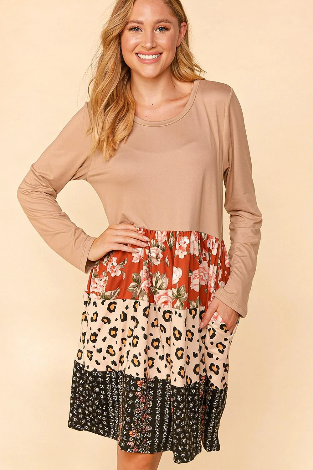 FLORAL & LEOPARD TIERED MIDI DRESS - Image 4