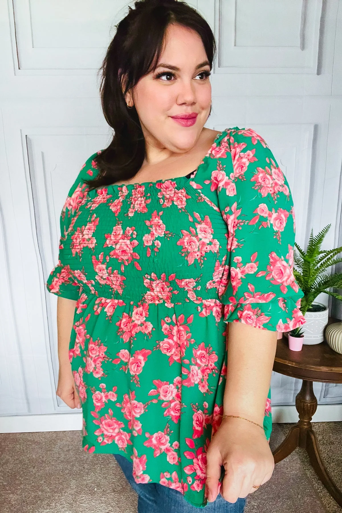 Sumptuous In Smocked Green & Coral Flower Print Babydoll Top (Open Pack) - Image 11