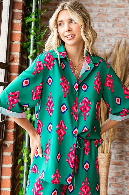 GREEN ETHNIC PRINT RELAXED FIT BUTTON DOWN WOVEN SHIRT
