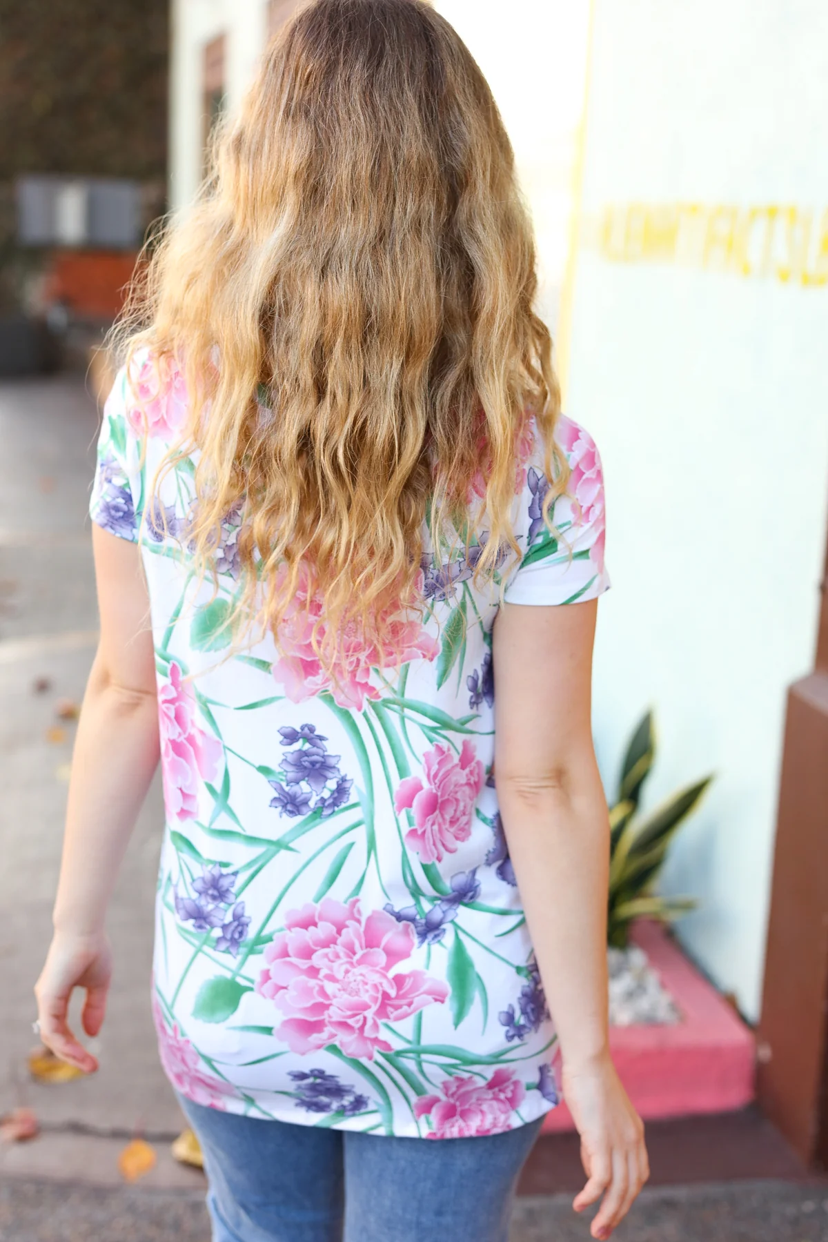 Ivory Floral Print Twist Hem Top - Image 3
