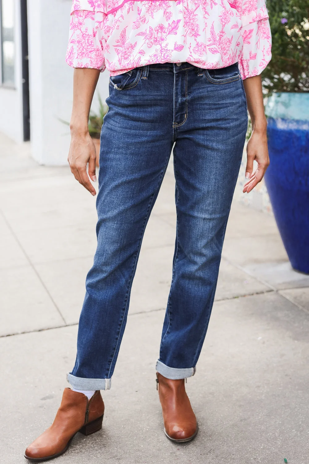 Judy Blue Mid Rise Cuffed Boyfriend Straight Leg Jeans (Open Pack) - Image 3