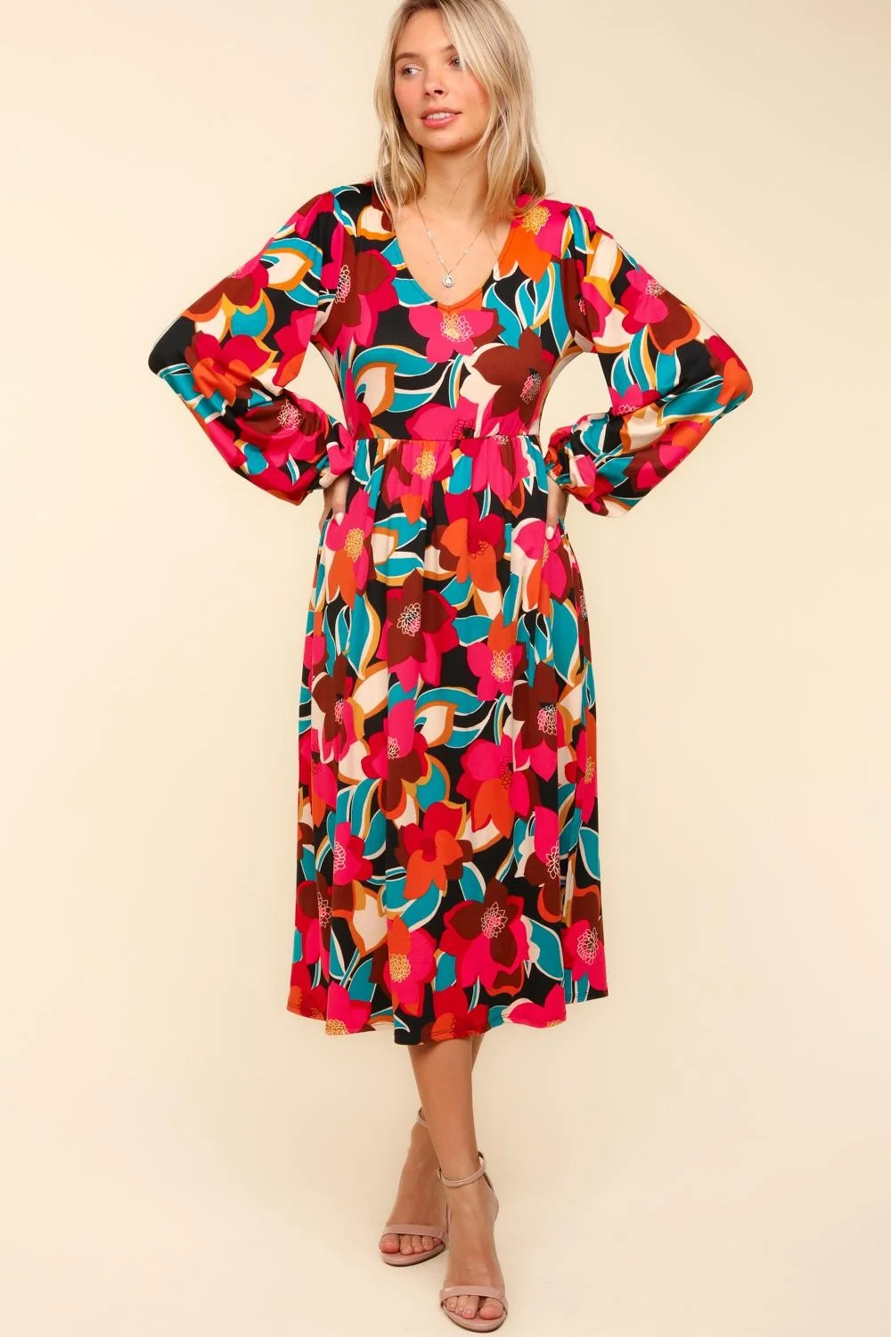 MAGENTA FLORAL FIT AND FLARE W/ SIDE POCKETS AND SLIT - Image 5