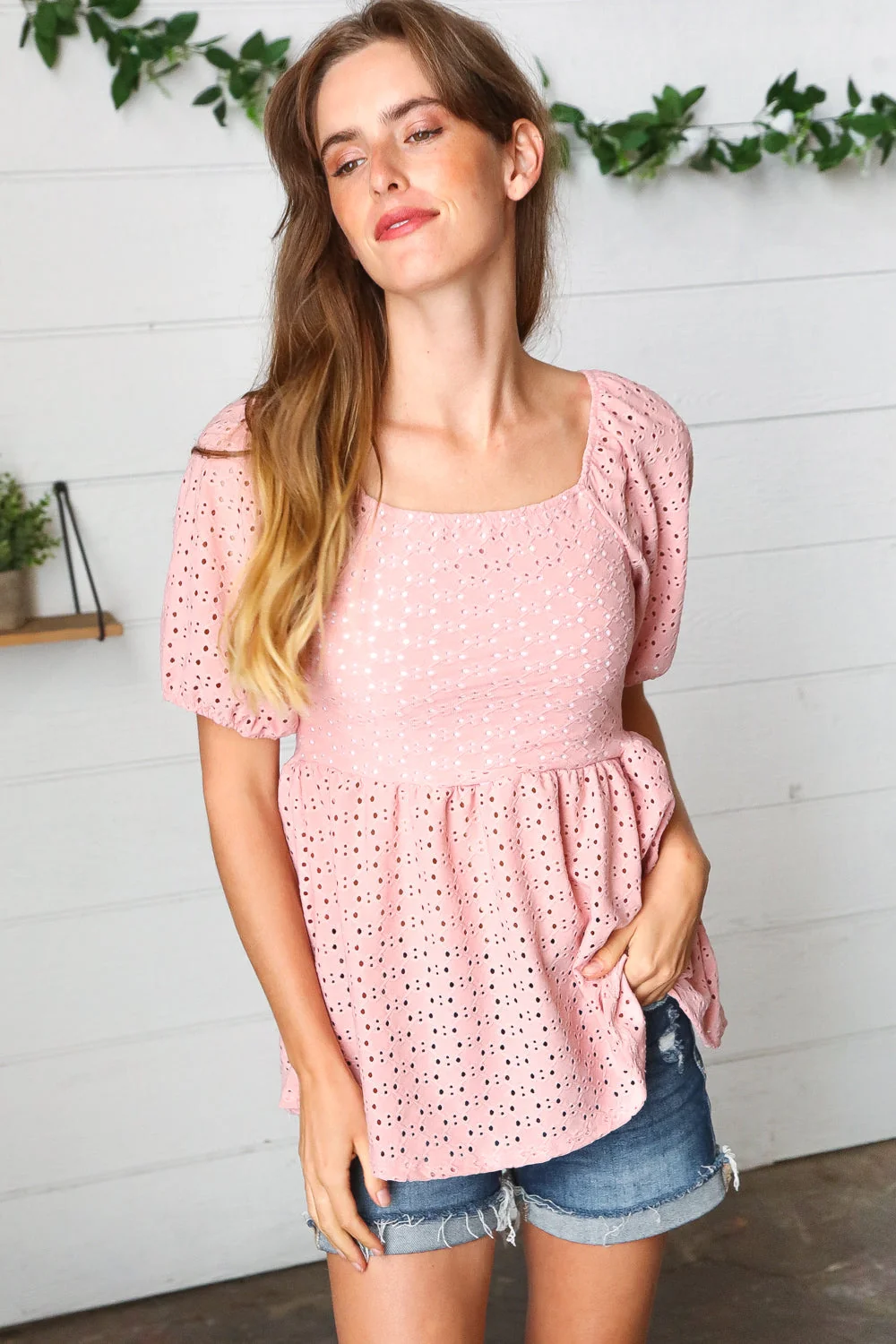Mauve Eyelet Puff Sleeve Babydoll Top (Open Pack) - Image 6