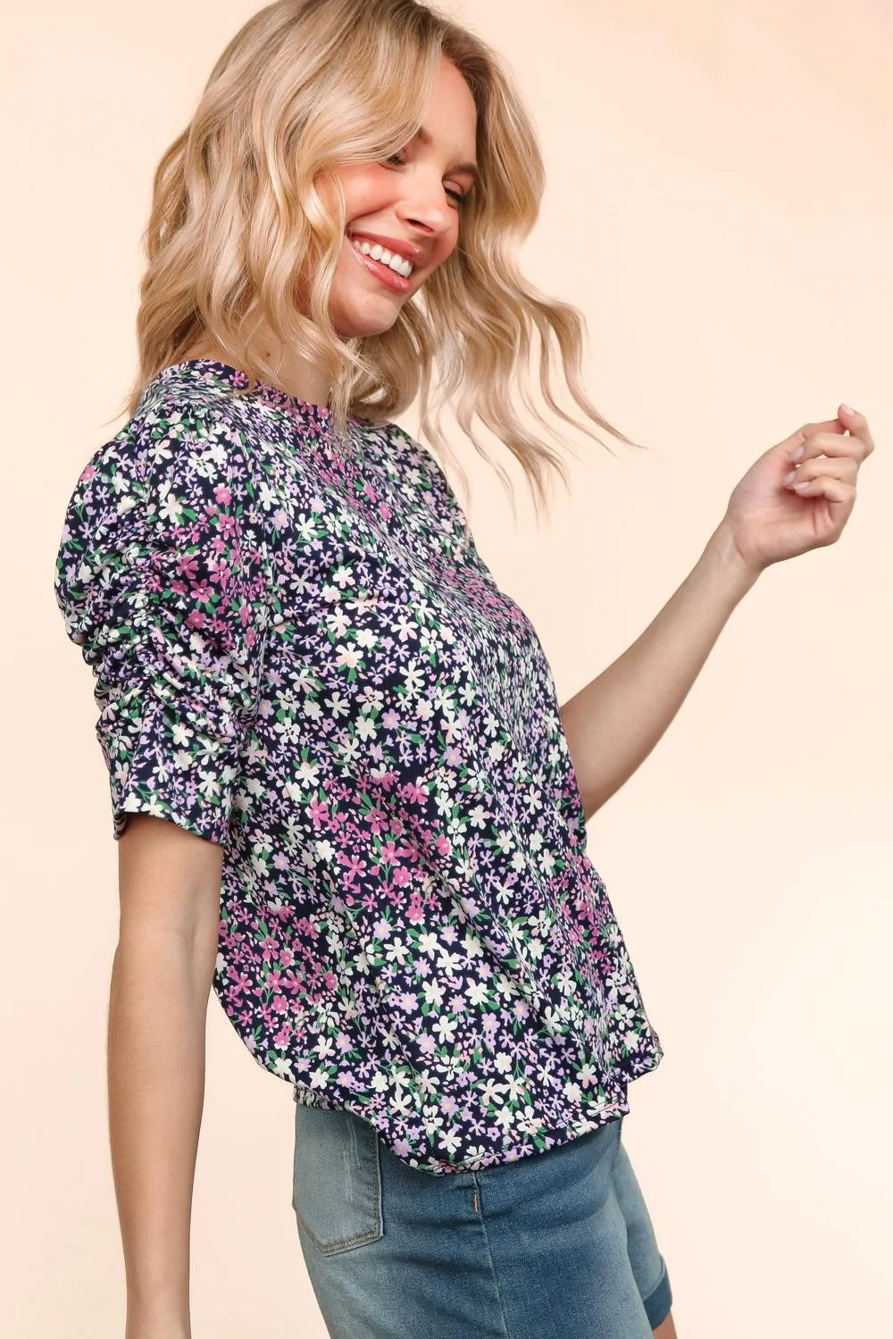 Navy Floral Top W/Shirring Detail Bubble Sleeve - Image 2