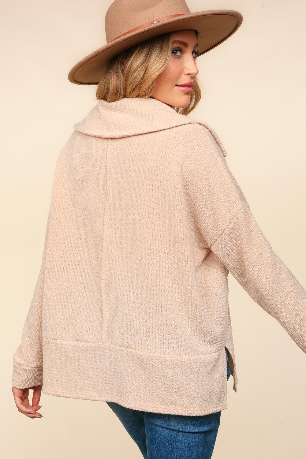 OATMEAL COLLARED NOTCH NECK OVERSIZED SWEATER KNIT TOP - Image 5