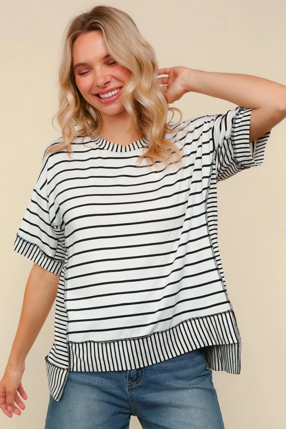 BLACK/WHITE  LOOSE FIT KNIT TOP W/ OUTSEAM OVERLOCK - Image 5