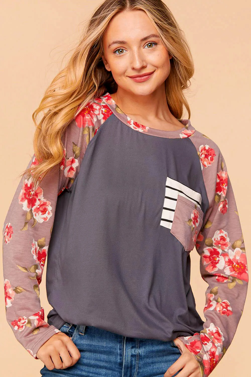 Plus Charcoal Double Pocket Floral Sleeve Top (5pc) - Image 3