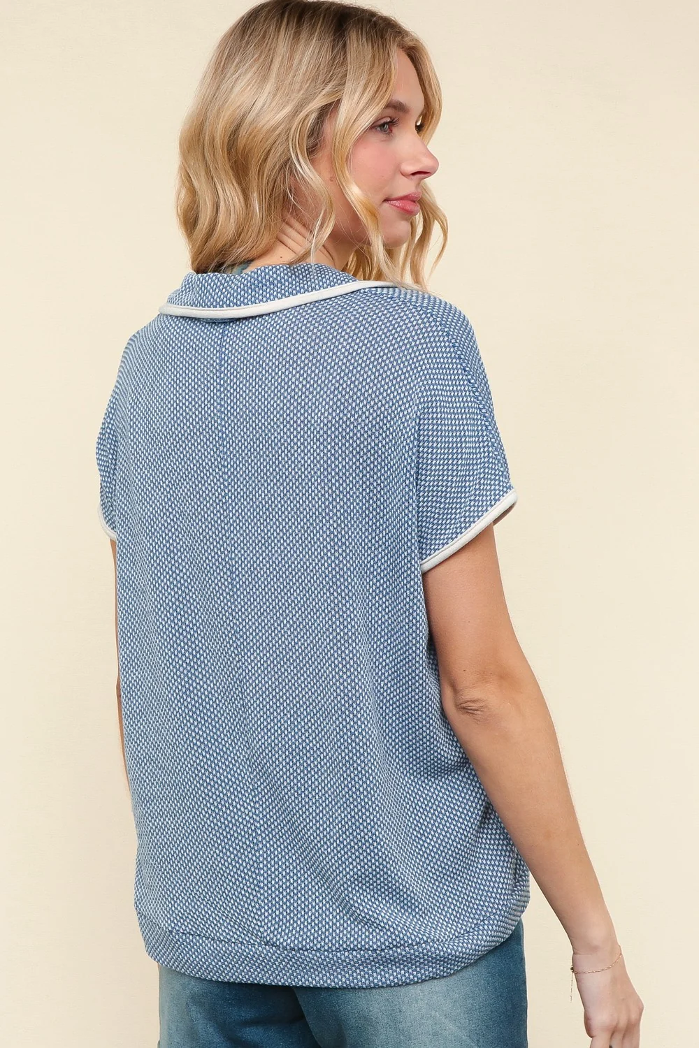 PLUS COLLARED NOTCH NECK TWO TONE WAFFLE KNIT TOP - Image 4