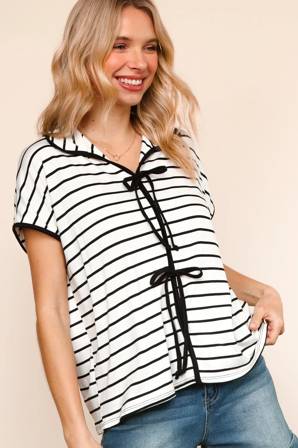 PLUS COLLARED NOTCH NECKE LOOSE FIT STRIPE TOP - Image 4