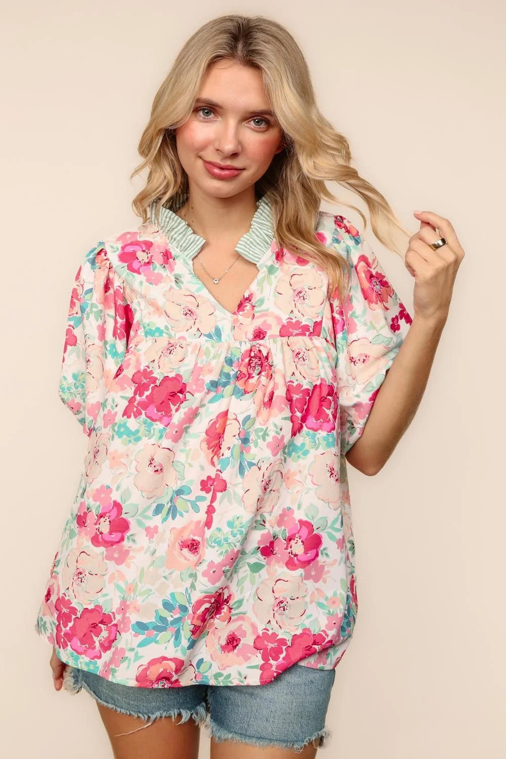FLORAL WOVEN TOP W/ BUBBLE PUFF SHORT SLEEVE - Image 9