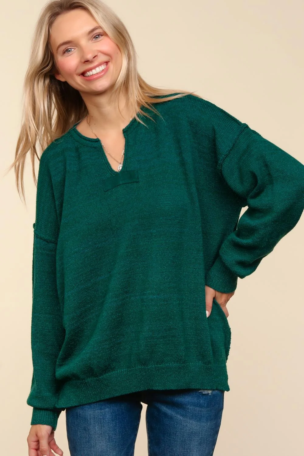 GREEN NOTCHED NECK OVERSIZED SWEATER KNIT HOLIDAY TOP - Image 2