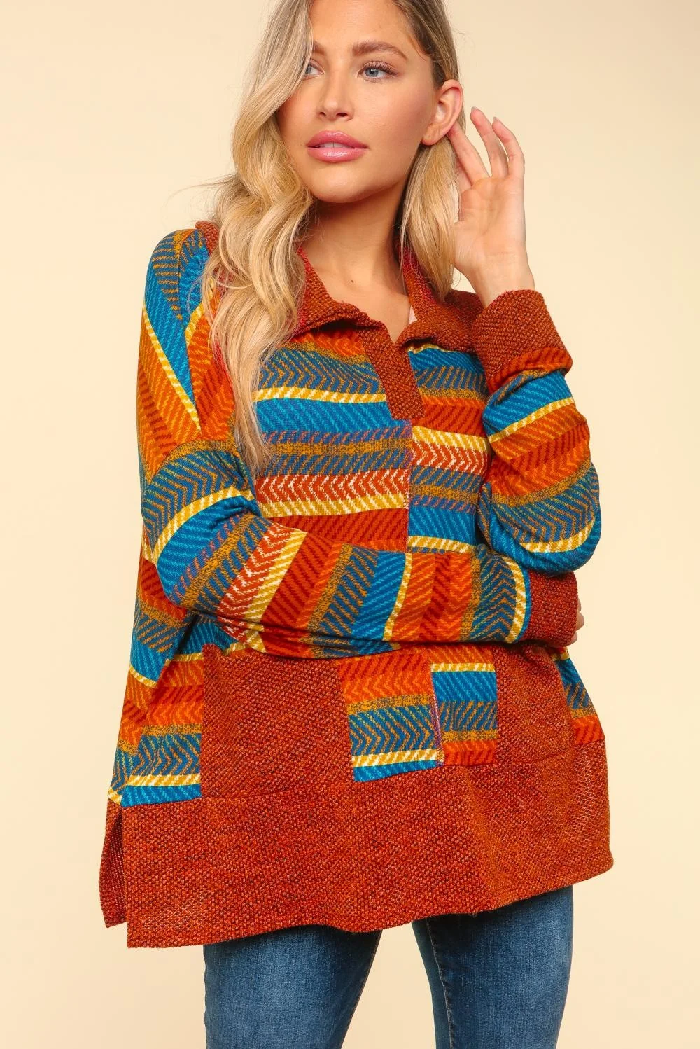 PLUS HACCI SWEATER WITH POCKETS AND SIDE SLITS - Image 5