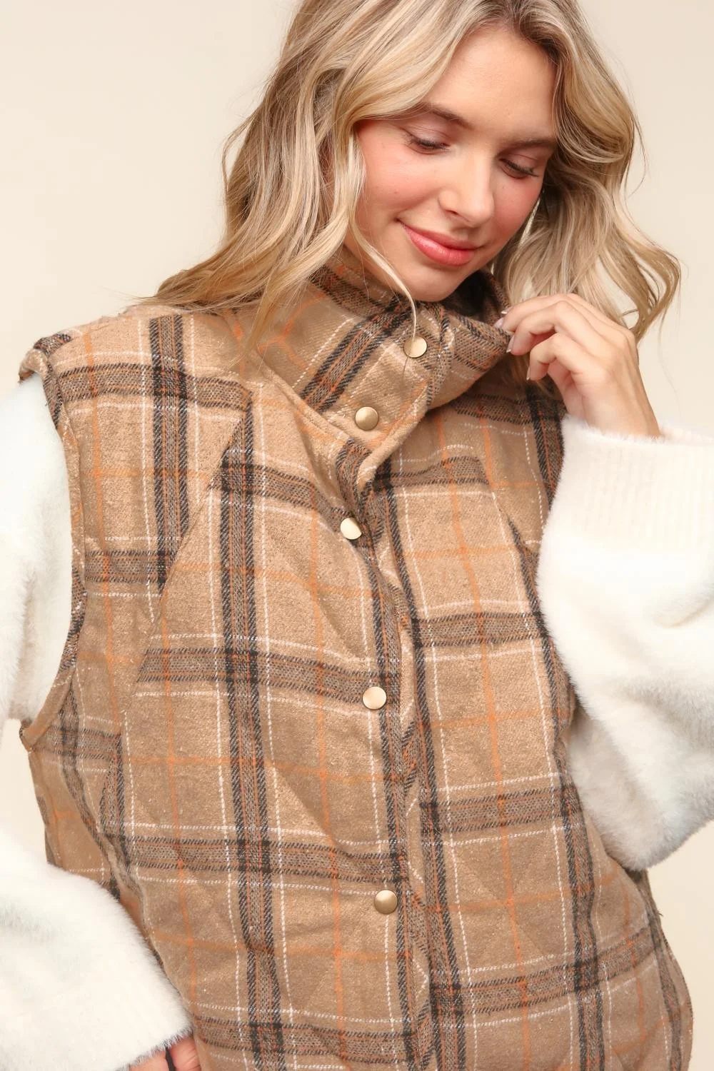 PLUS HIGH NECK SNAP BUTTON DOWN PLAID QUILTED VEST - Image 6