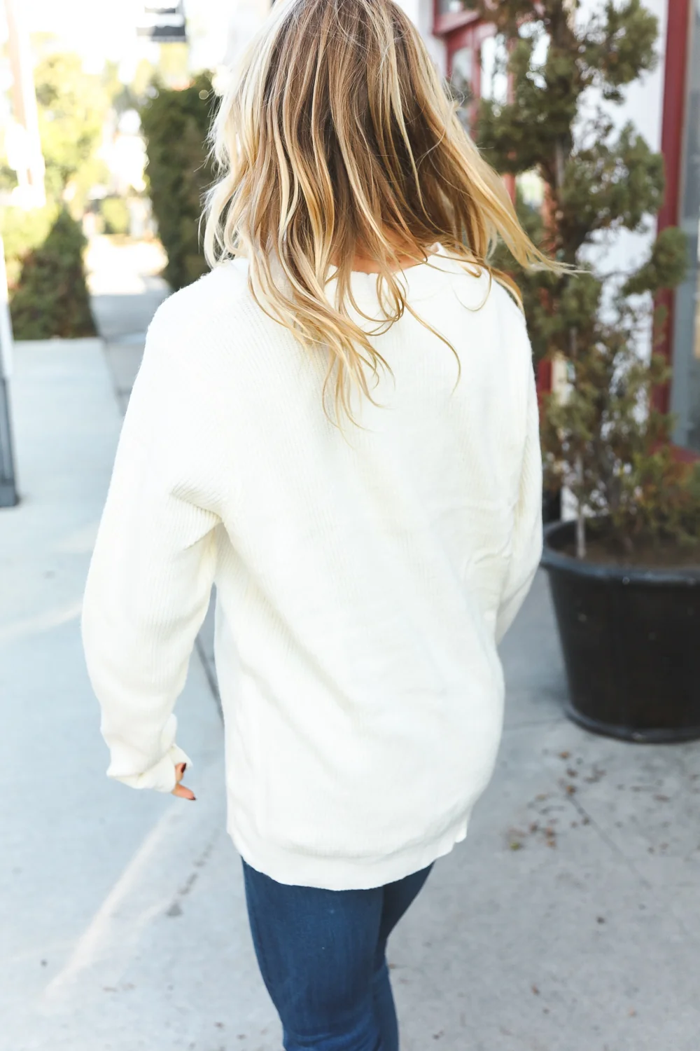 Plus Ivory Soft Thick Tie Hem Sweater - Image 7