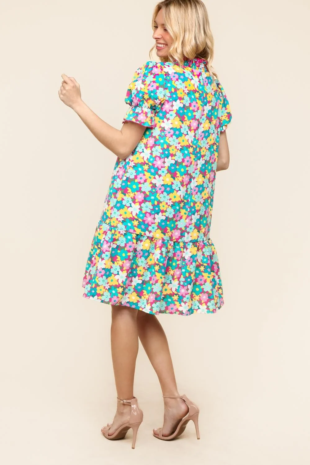 Ruffle Hem Short Sleeve Tiered Floral Dress - Image 4