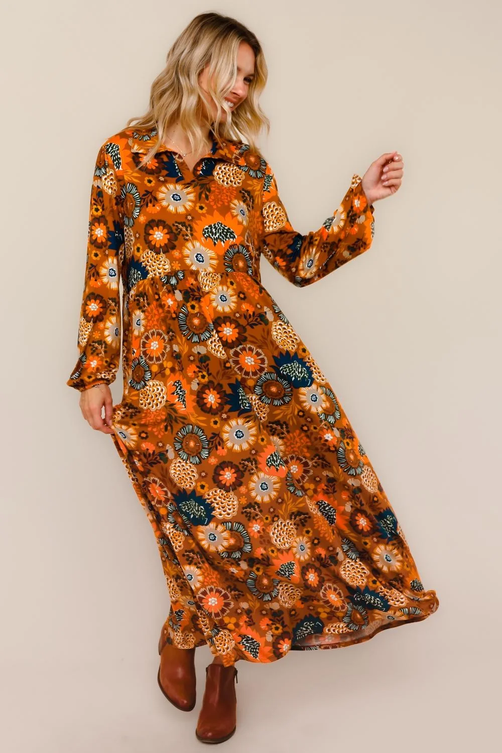 Rust Fit and Flare Maxi Dress with Pockets - Image 5