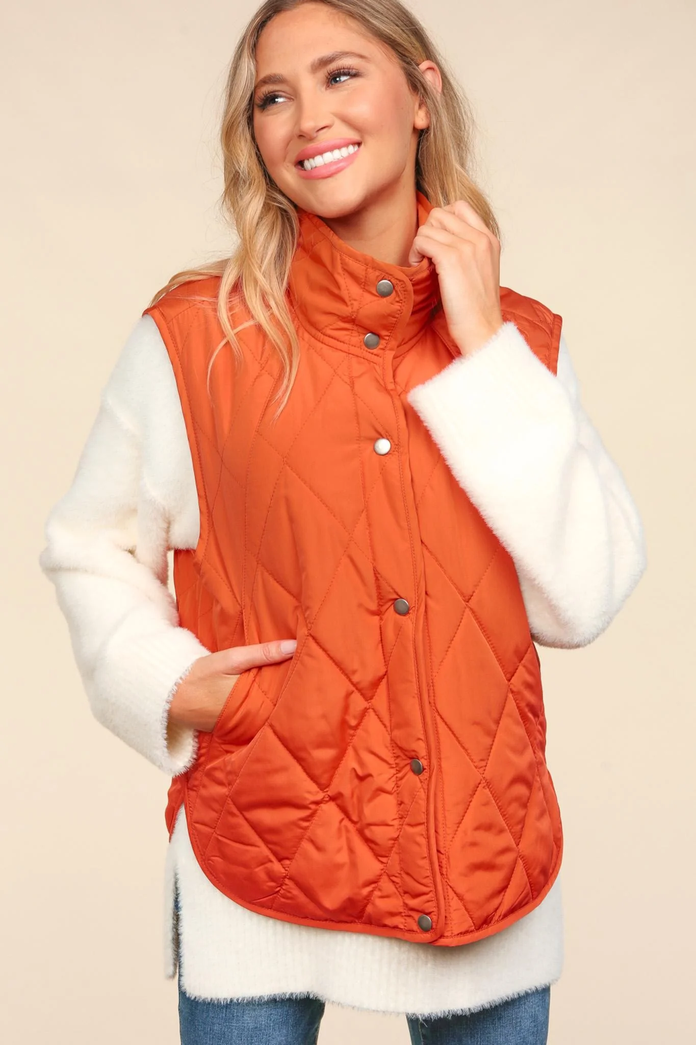 PLUS SNAP BUTTON DOWN QUILTED PUFFER VEST JACKET - Image 13