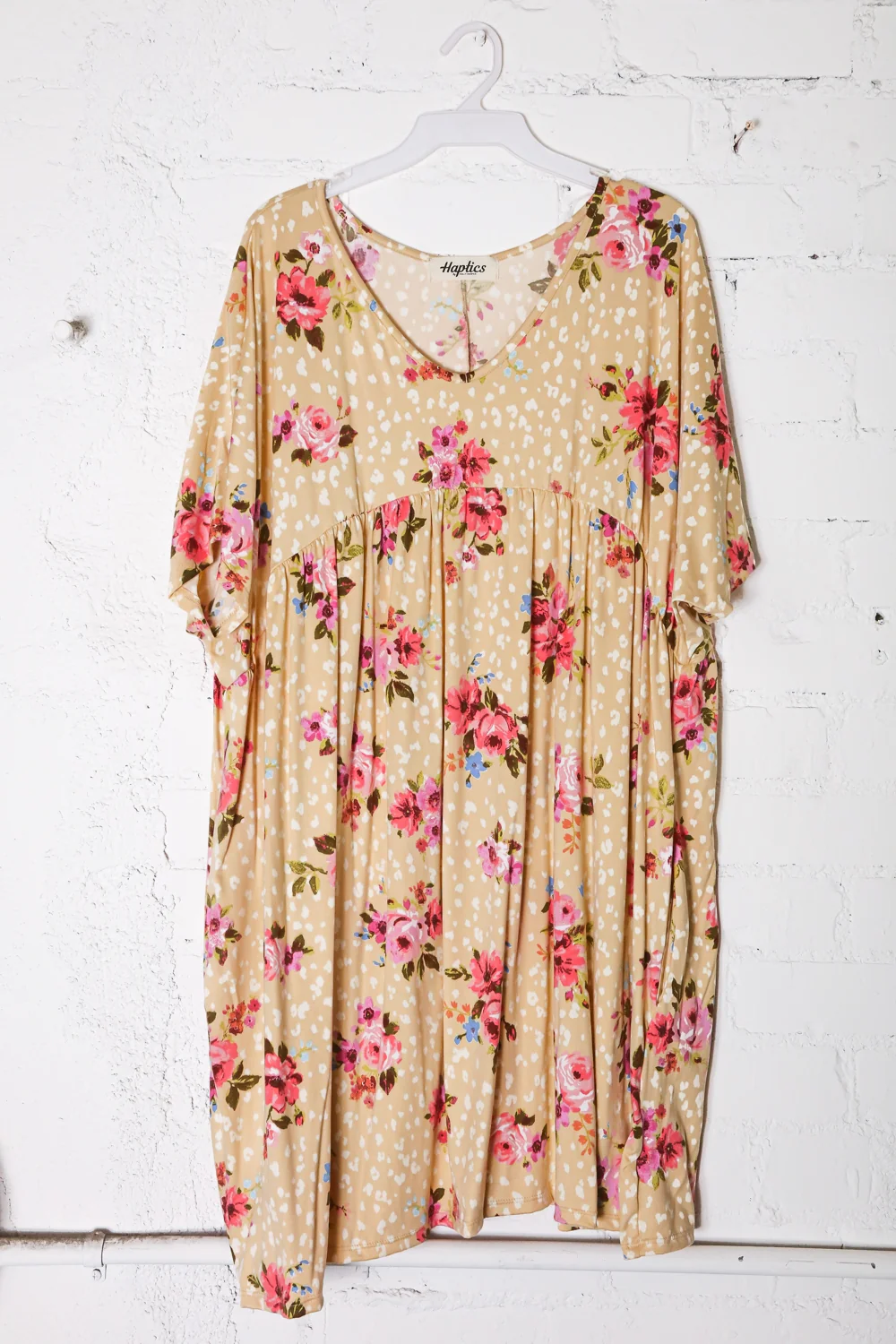 Plus Taupe Floral Design Derss
