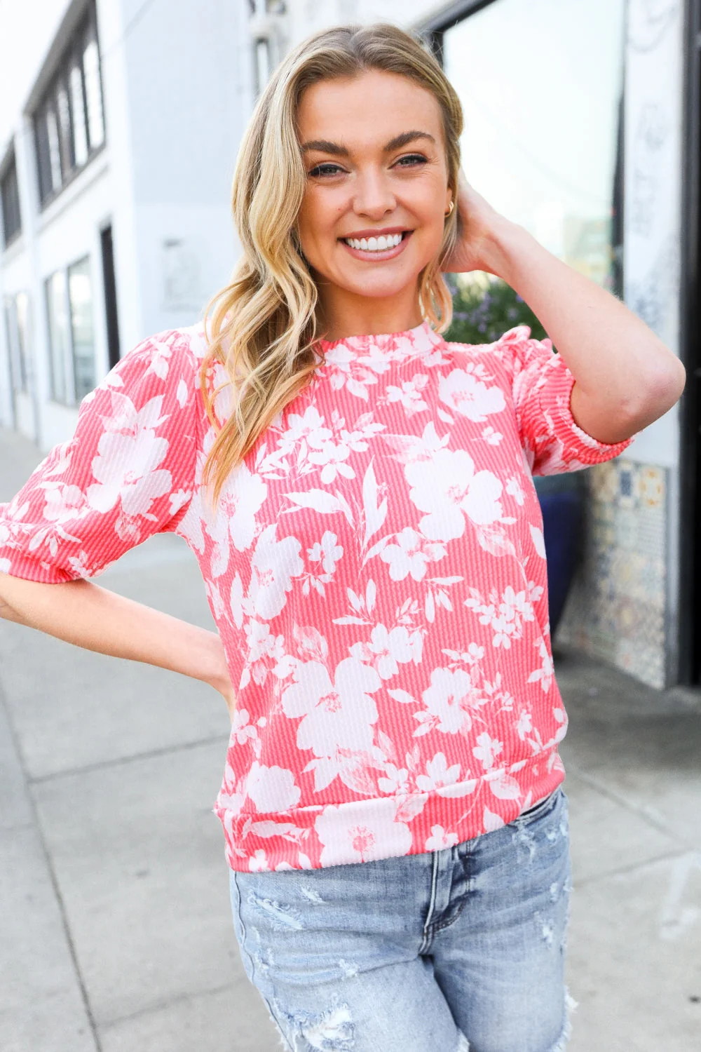 Spring Vibes Coral Wavy Rib Puff Short Sleeves Floral Top (Open Pack)